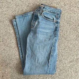 wedgie straight levi’s jeans
